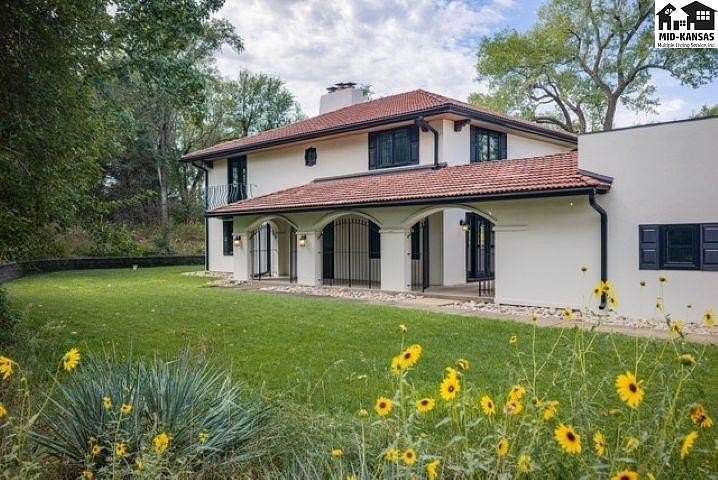 1.78 Acres of Land with Home for Sale in Hutchinson, Kansas