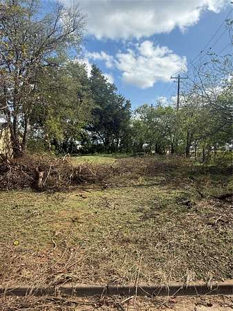 0.2 Acres of Mixed-Use Land for Sale in Waco, Texas