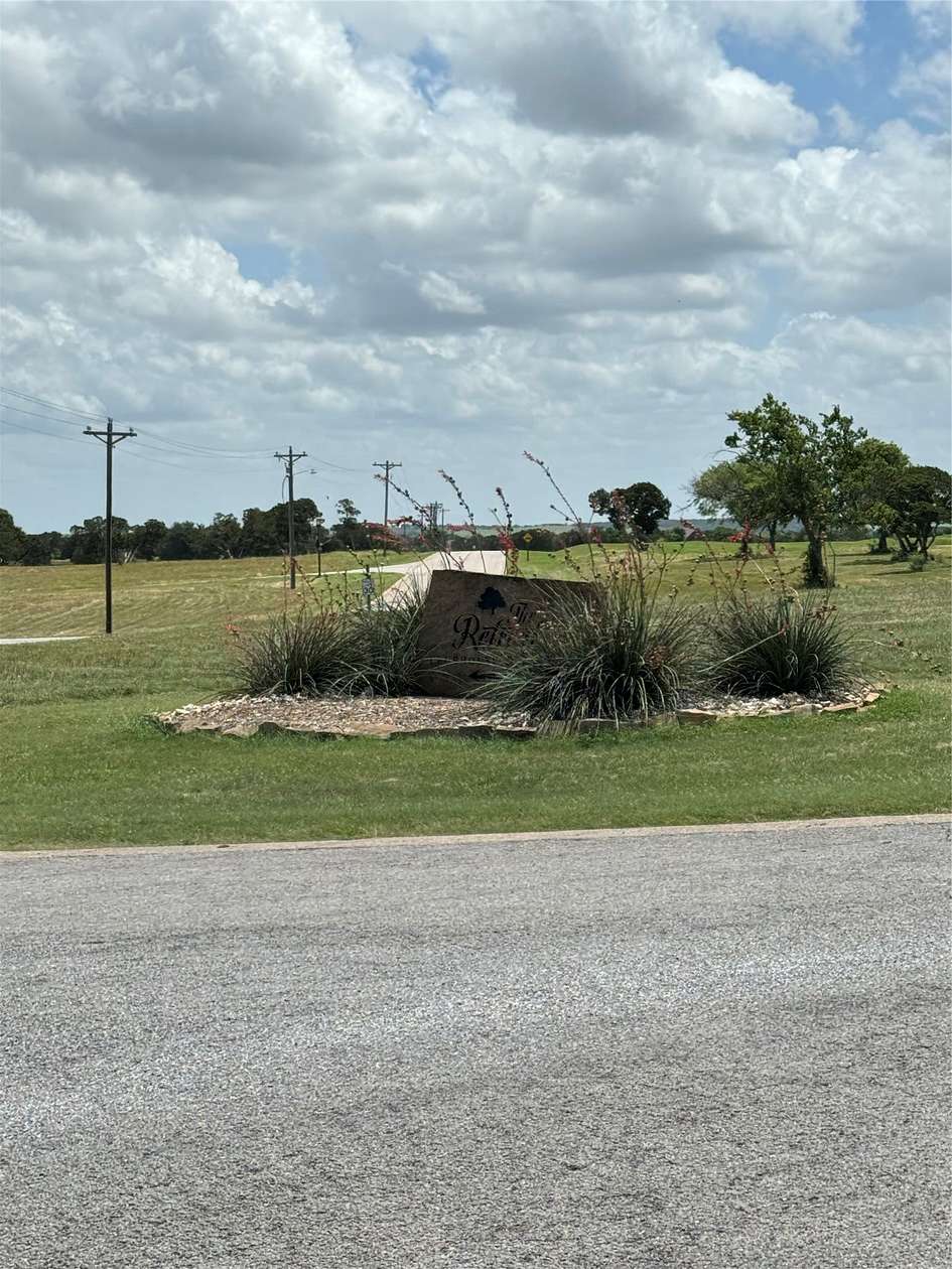 0.88 Acres of Residential Land for Sale in Cleburne, Texas