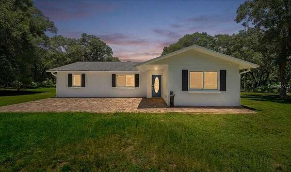 3 Acres of Land with Home for Sale in Ocklawaha, Florida