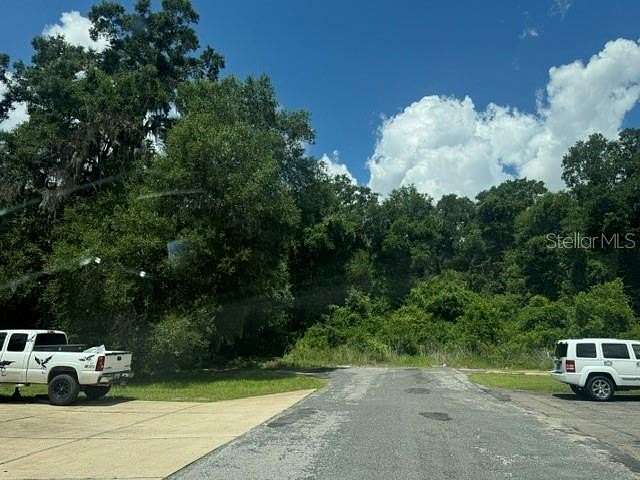 9 Acres of Residential Land for Sale in Ocala, Florida