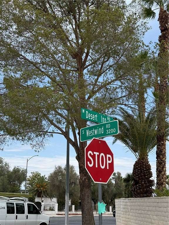 1.55 Acres of Commercial Land for Sale in Las Vegas, Nevada