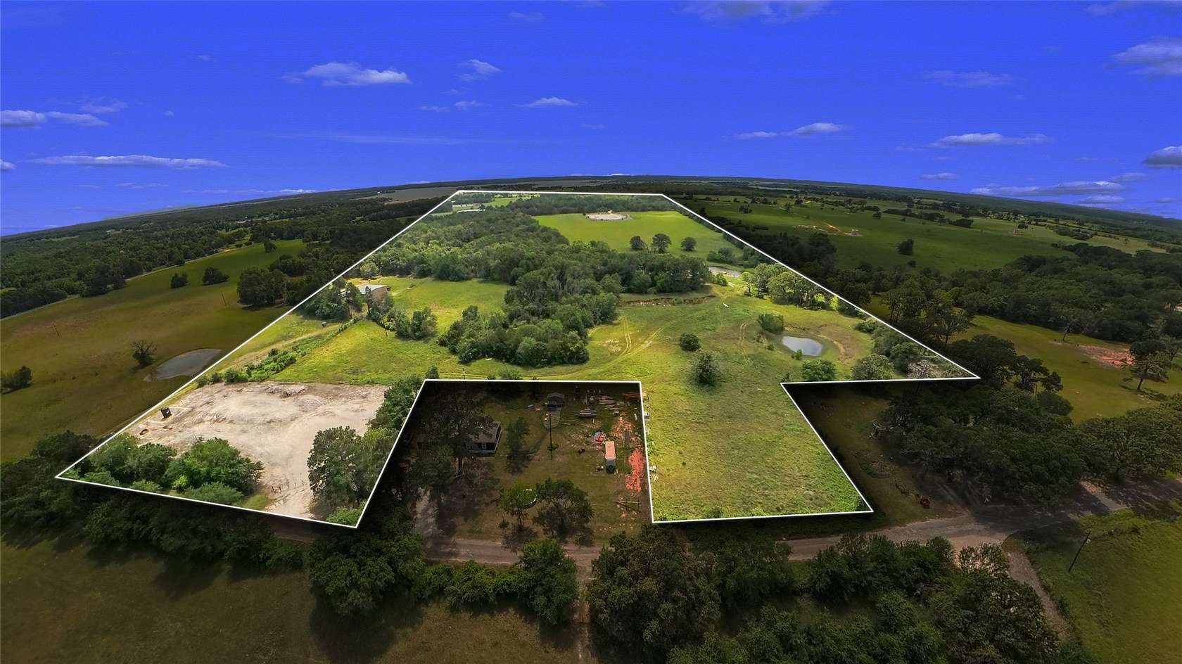39.3 Acres of Land for Sale in Donie, Texas