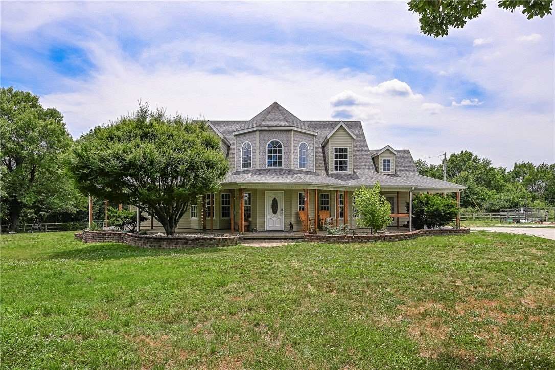 3 Acres of Land with Home for Sale in Bentonville, Arkansas