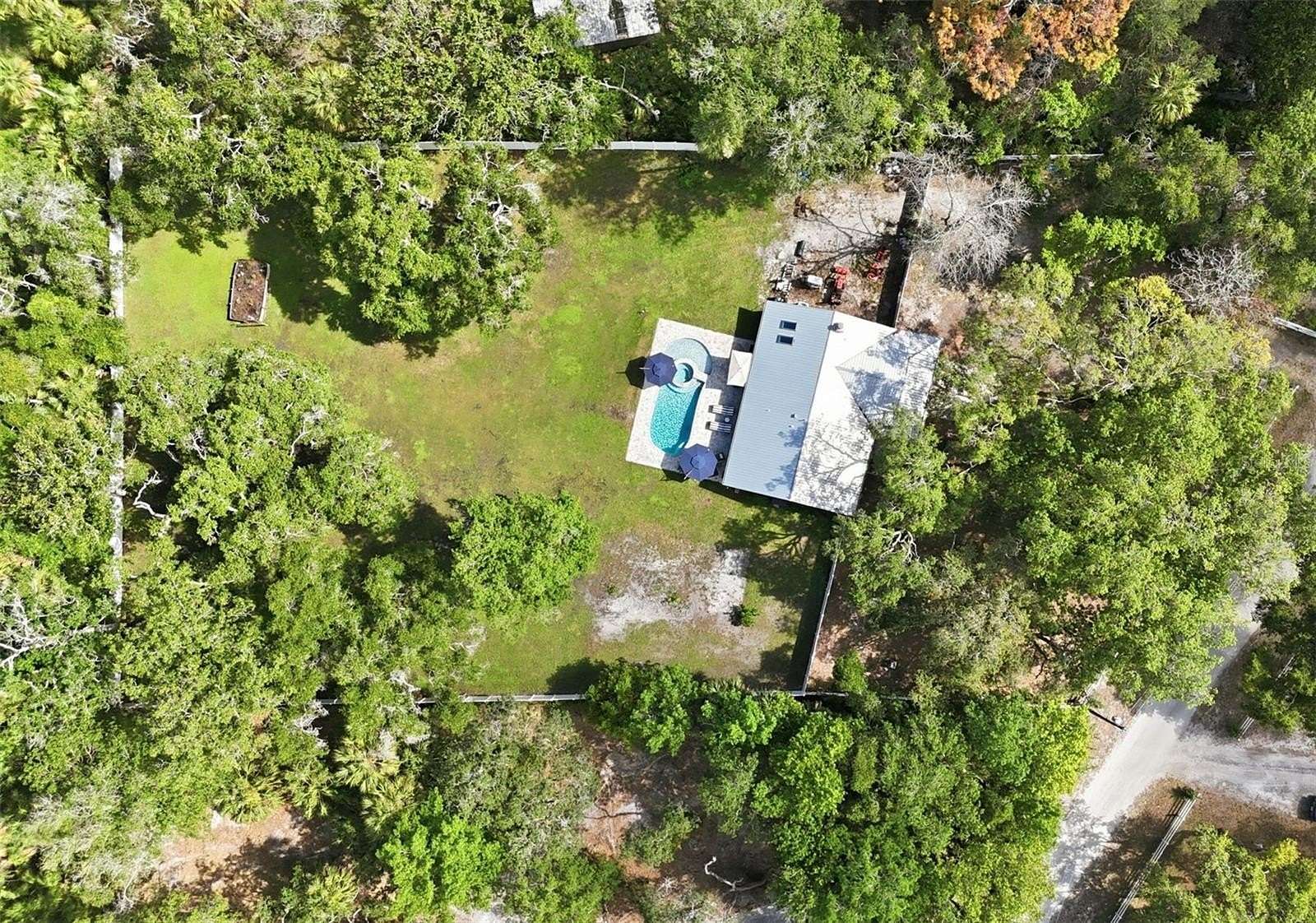 1.16 Acres of Land with Home for Sale in Hudson, Florida