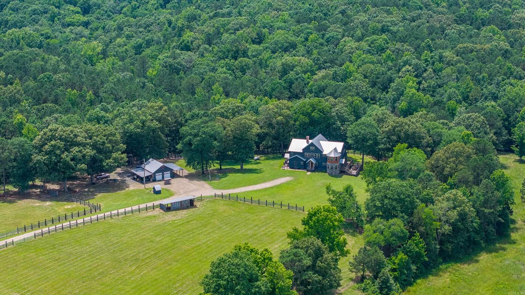 40 Acres of Recreational Land with Home for Sale in Bismarck, Arkansas
