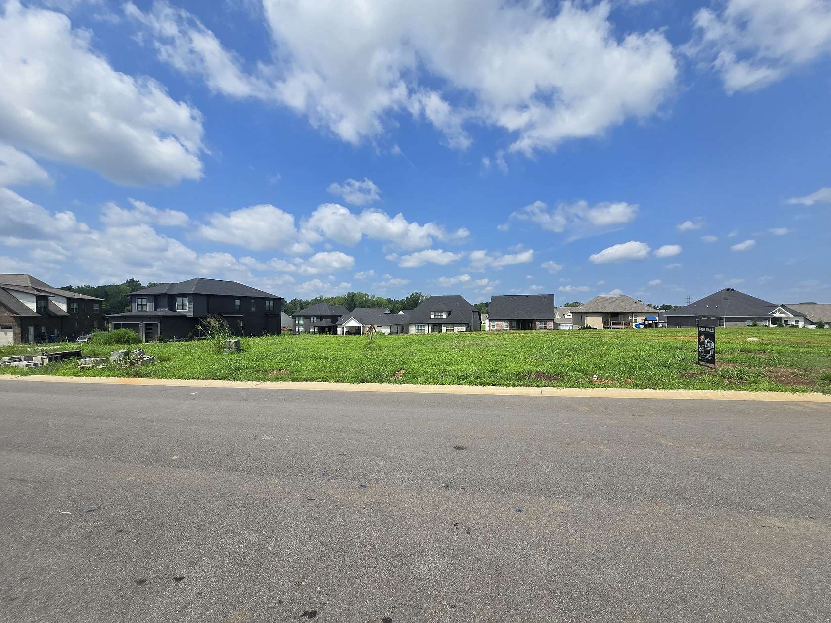 0.27 Acres of Residential Land for Sale in Clarksville, Tennessee