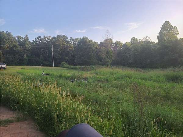 9.89 Acres of Residential Land for Sale in Lincoln, Arkansas
