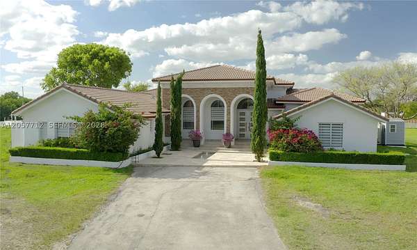 4.76 Acres of Land with Home for Lease in Miami, Florida
