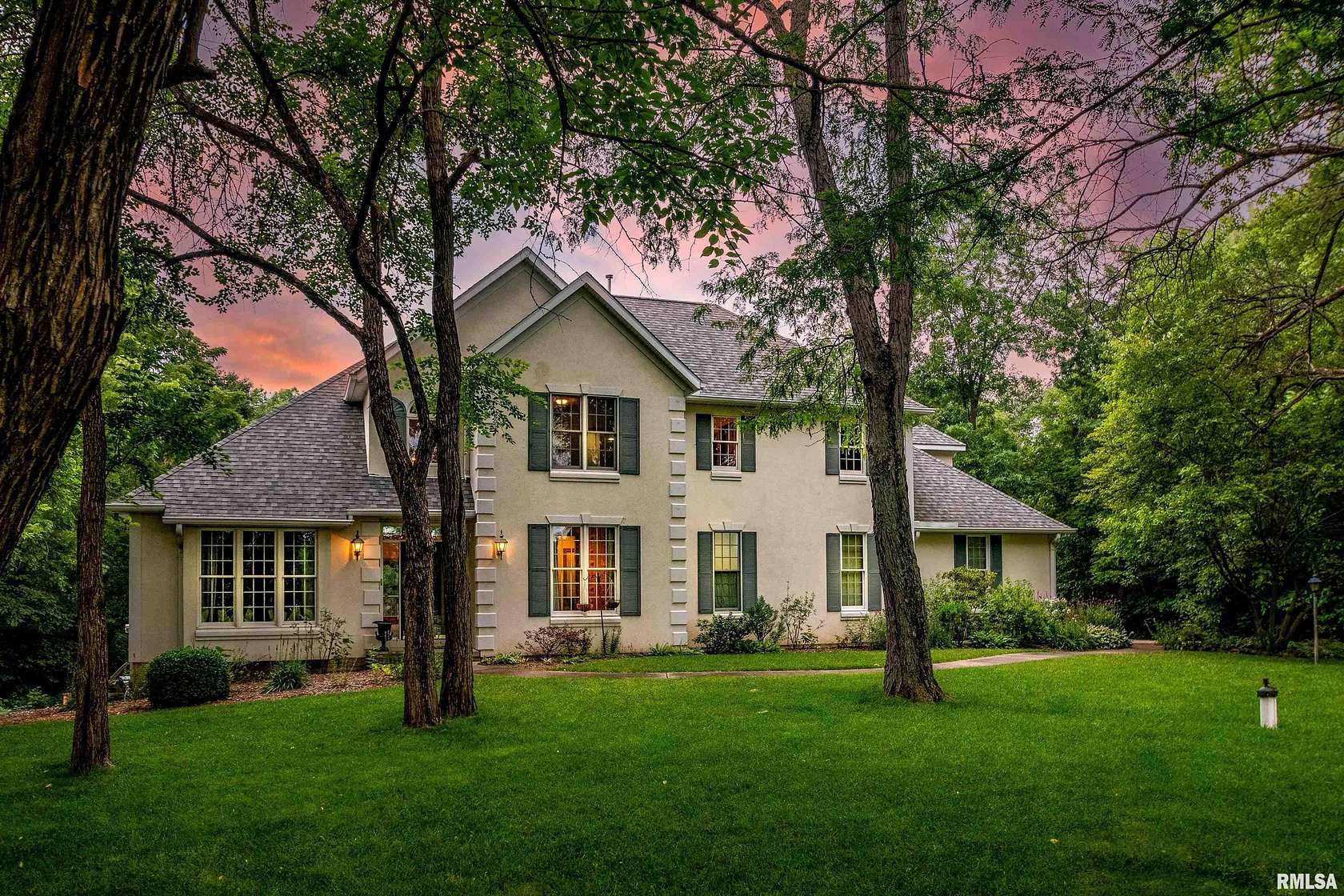 1.8 Acres of Land with Home for Sale in Brimfield, Illinois