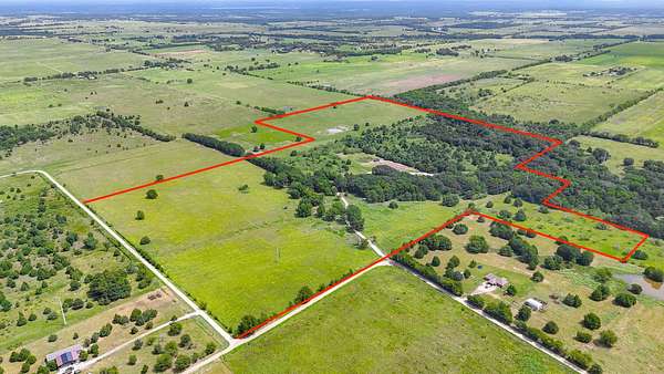 108 Acres of Land with Home for Sale in Kerens, Texas