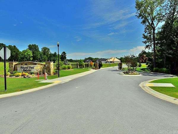 0.32 Acres of Land for Sale in Maumelle, Arkansas