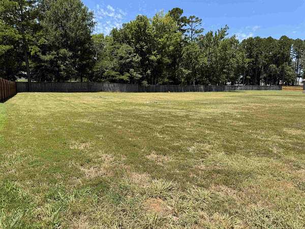 0.32 Acres of Land for Sale in Maumelle, Arkansas