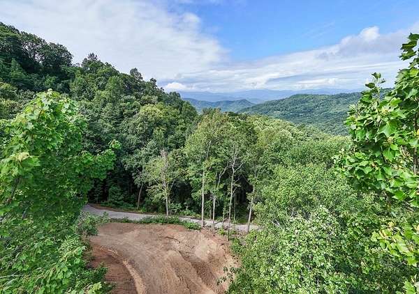 5.5 Acres of Residential Land for Sale in Bryson City, North Carolina