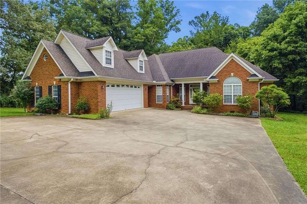 2.3 Acres of Land with Home for Sale in Rome, Georgia