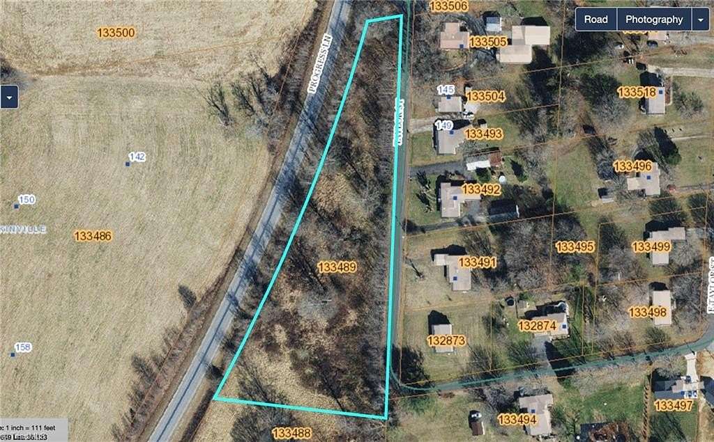 2.29 Acres of Mixed-Use Land for Sale in Yadkinville, North Carolina