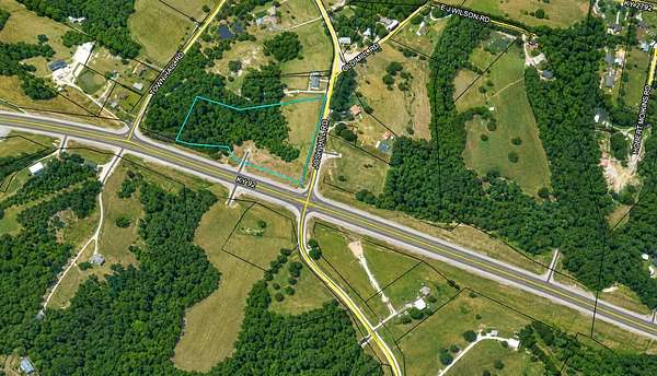 3 Acres of Mixed-Use Land for Sale in Pine Knot, Kentucky