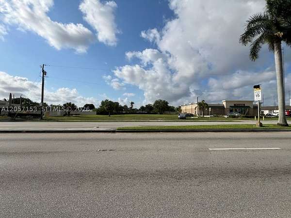 0.95 Acres of Commercial Land for Sale in Pembroke Park, Florida