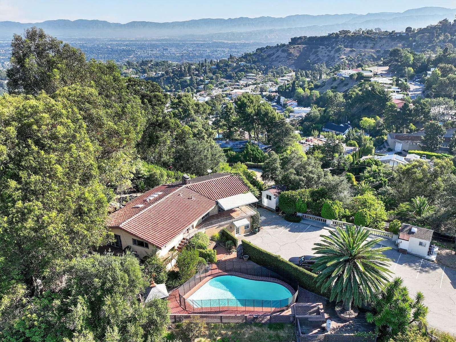 3.5 Acres of Land with Home for Sale in Los Angeles, California