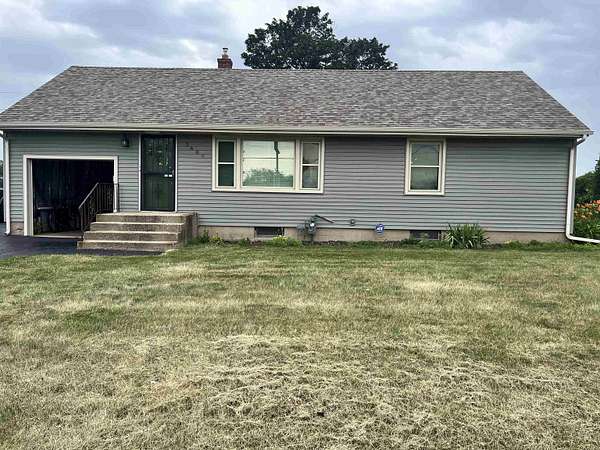 10.7 Acres of Land with Home for Sale in Rockford, Illinois