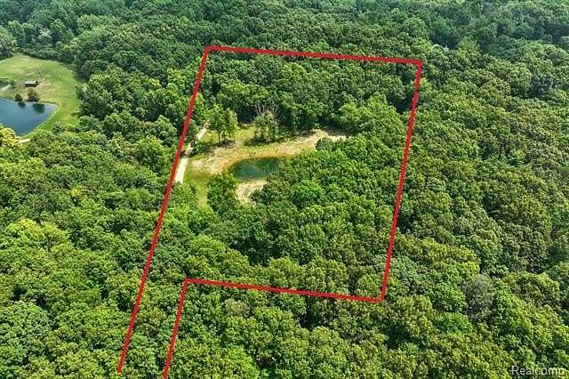 6.85 Acres of Residential Land for Sale in Groveland Township, Michigan