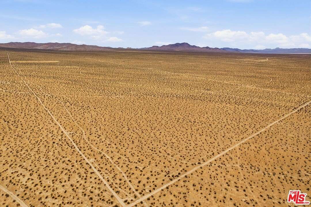 21 Acres of Recreational & Residential Land for Sale in California City, California