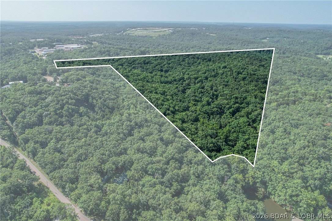 14 Acres of Recreational & Residential Land for Sale in Osage Beach, Missouri