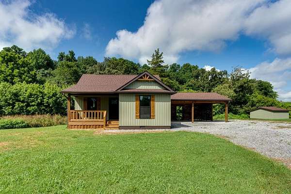 7 Acres of Land with Home for Sale in Sweetwater, Tennessee