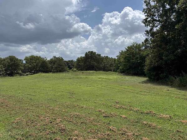 2.1 Acres of Residential Land for Sale in Highland, Arkansas