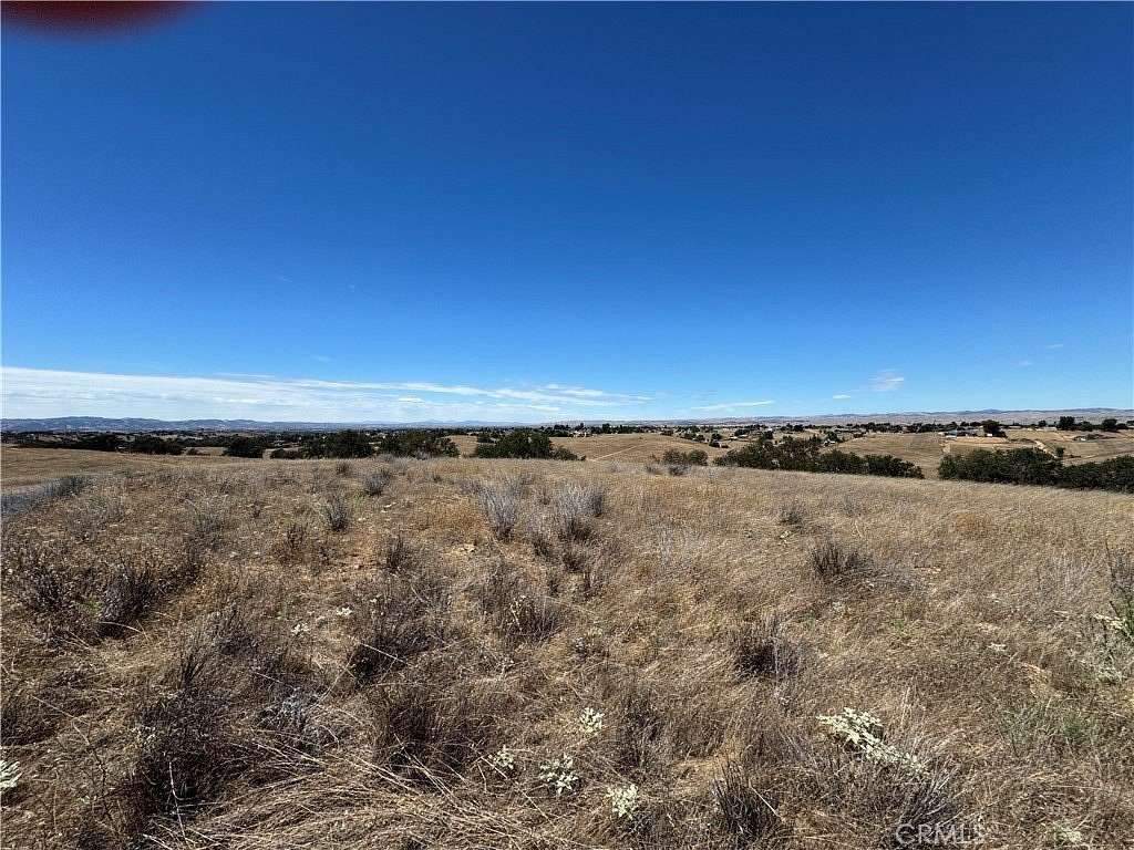 2 Acres of Residential Land for Sale in Paso Robles, California