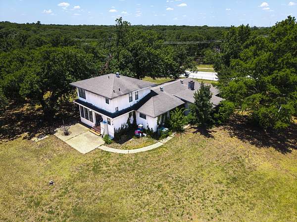 5 Acres of Land with Home for Sale in Fort Worth, Texas