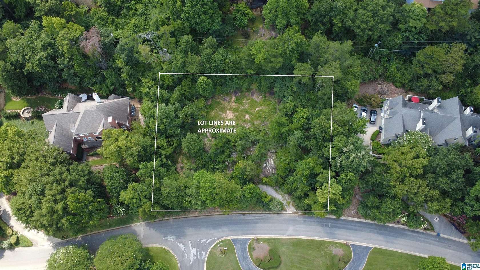 0.68 Acres of Residential Land for Sale in Vestavia Hills, Alabama