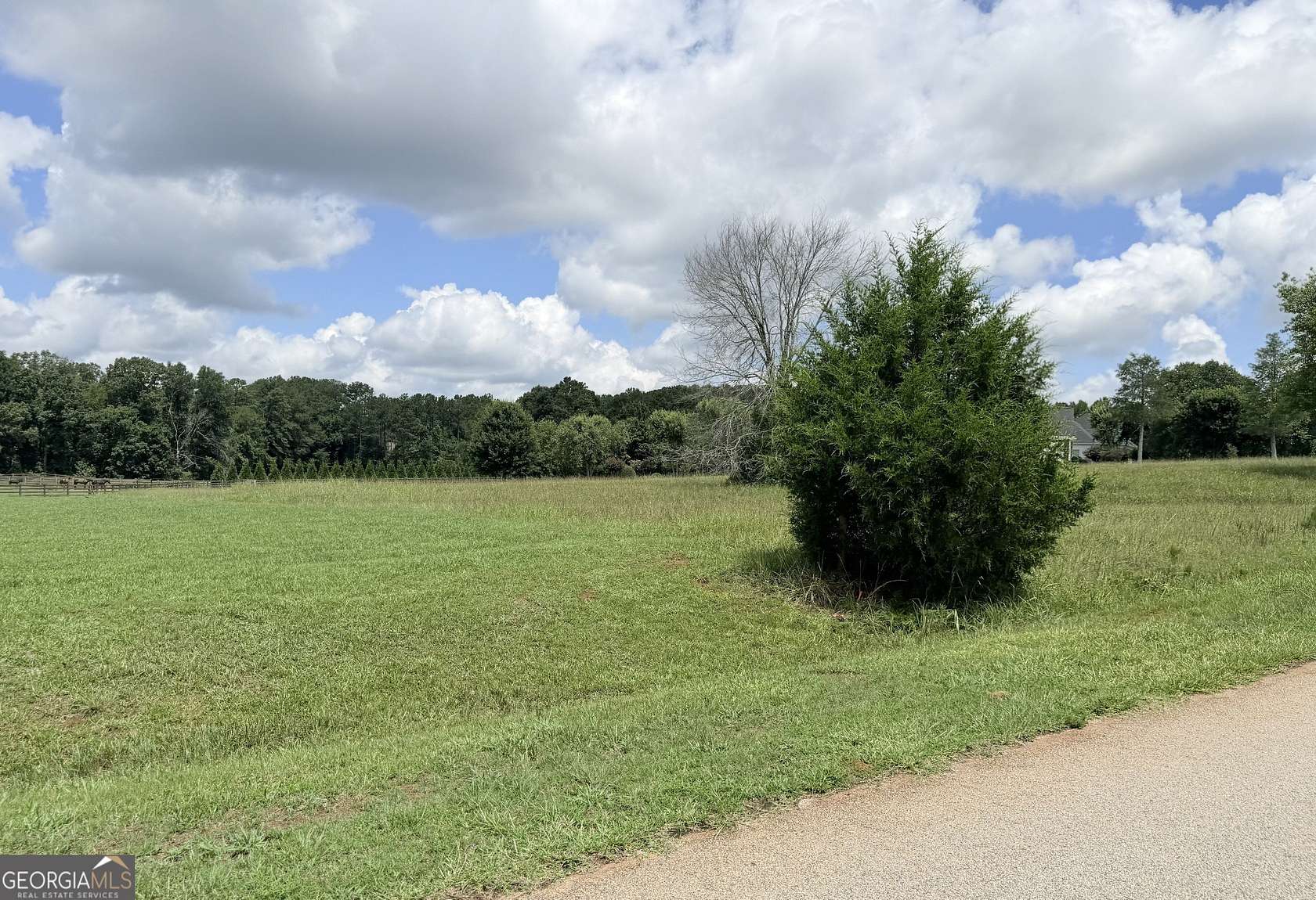 2.26 Acres of Residential Land for Sale in Social Circle, Georgia