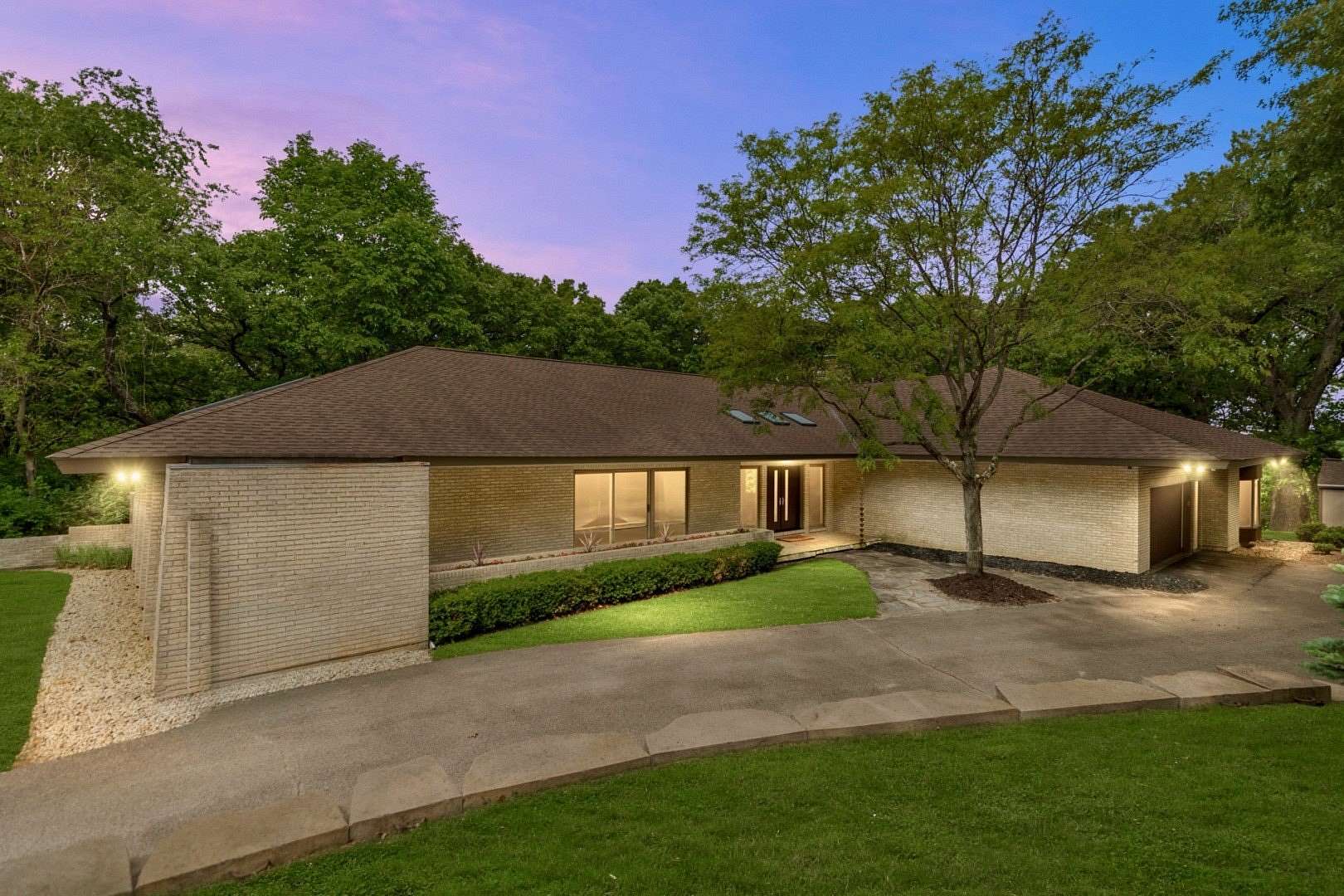 5.45 Acres of Land with Home for Sale in Barrington Hills, Illinois