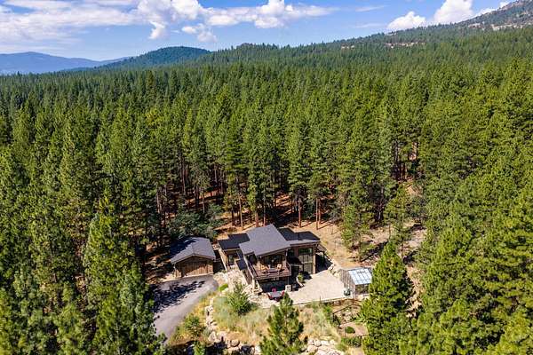 20 Acres of Land with Home for Sale in Beckwourth, California