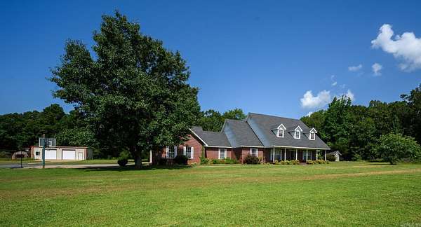20 Acres of Land with Home for Sale in Mena, Arkansas