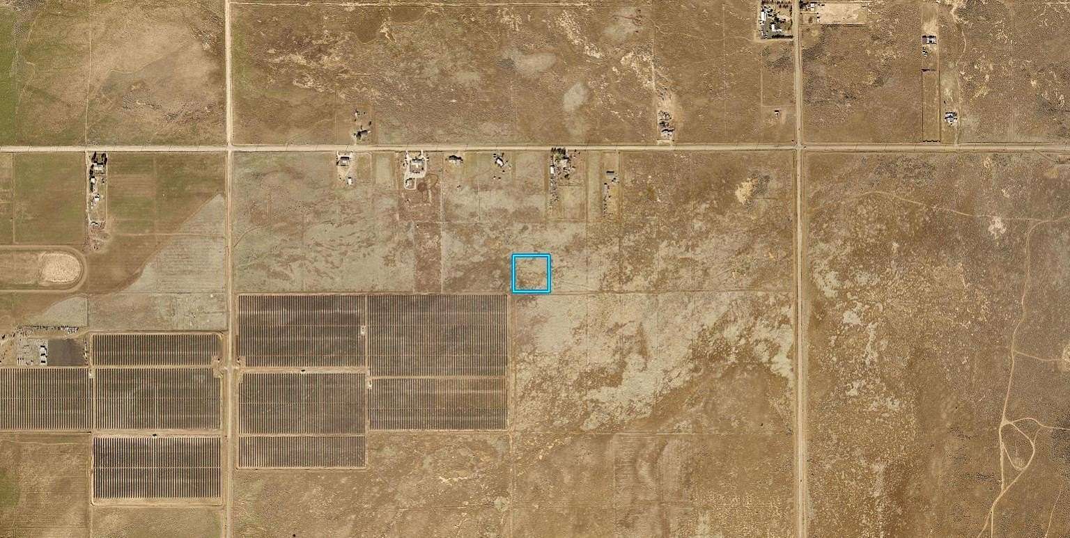 2.5 Acres of Land for Sale in Lancaster, California