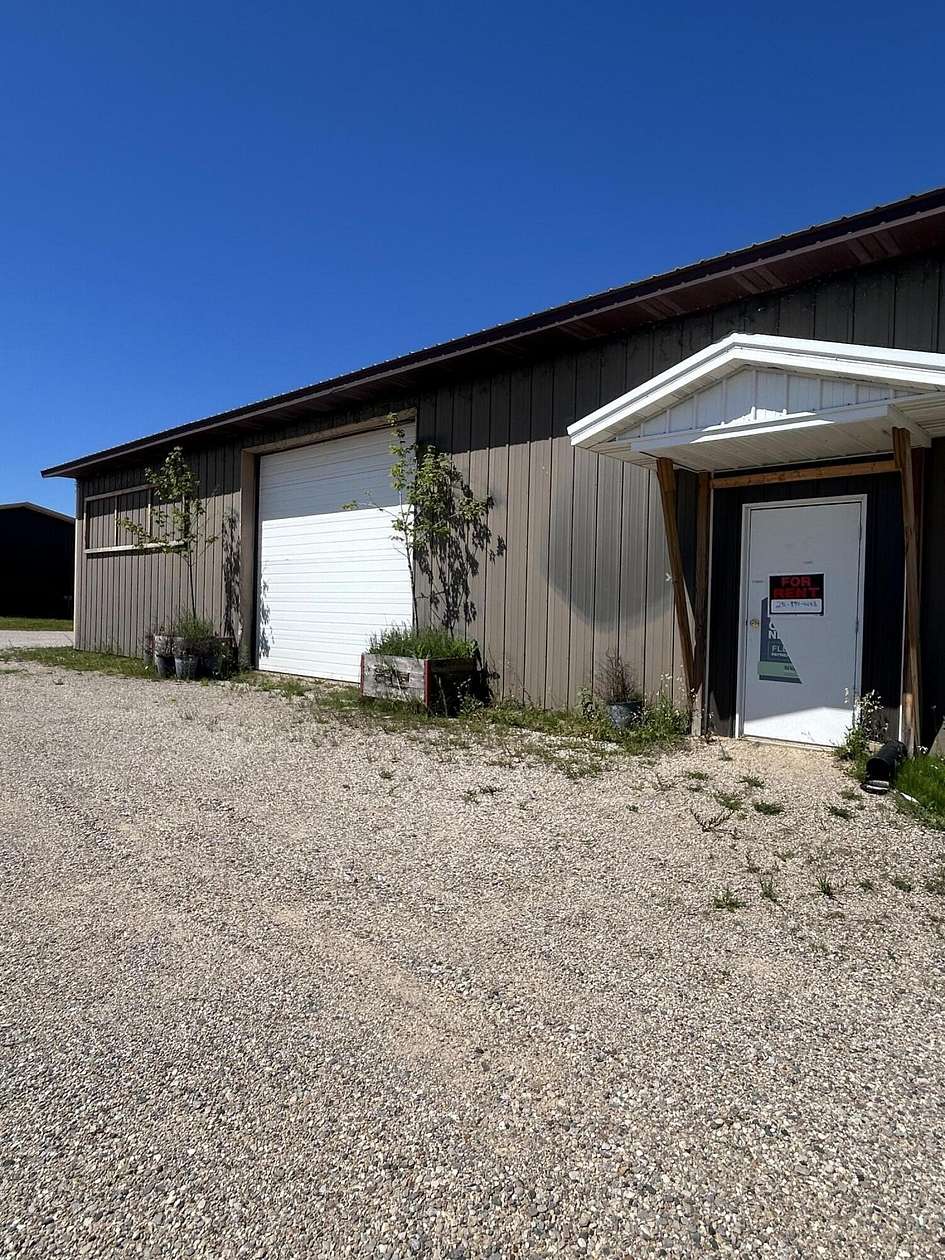 4.33 Acres of Improved Commercial Land for Lease in Cadillac, Michigan