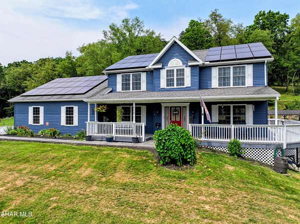 4.43 Acres of Land with Home for Sale in Unionville, Pennsylvania