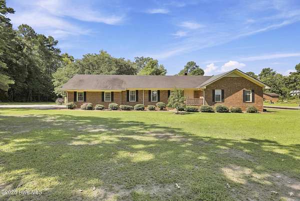 8 Acres of Land with Home for Sale in Elizabeth City, North Carolina