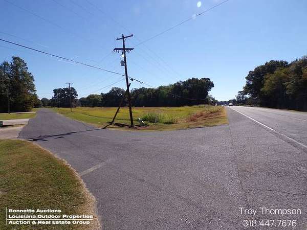 4.75 Acres of Mixed-Use Land for Sale in Mansura, Louisiana