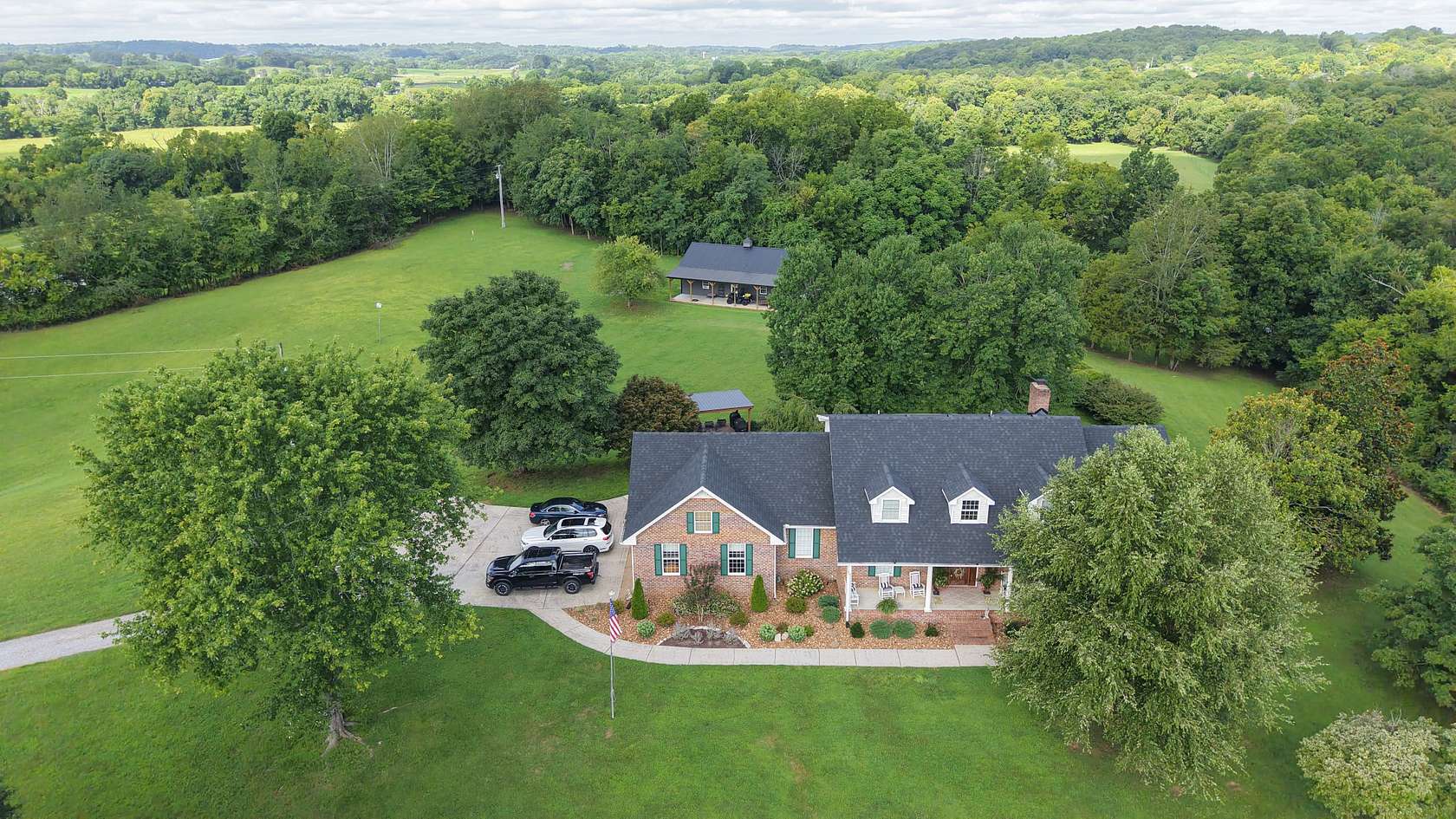 12.5 Acres of Land with Home for Sale in Hartsville, Tennessee