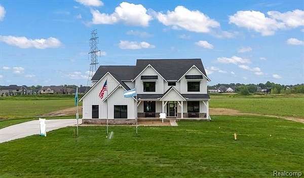 2 Acres of Land with Home for Sale in Oakland Charter Township, Michigan