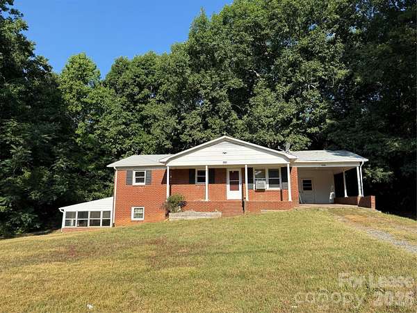 3 Acres of Land with Home for Lease in Newton, North Carolina