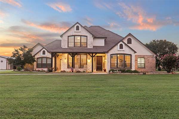 2.52 Acres of Land with Home for Sale in Van Alstyne, Texas