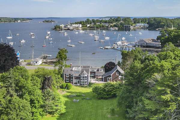 3 Acres of Land with Home for Sale in Boothbay Harbor, Maine