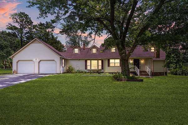 5 Acres of Land with Home for Sale in Kansas, Oklahoma
