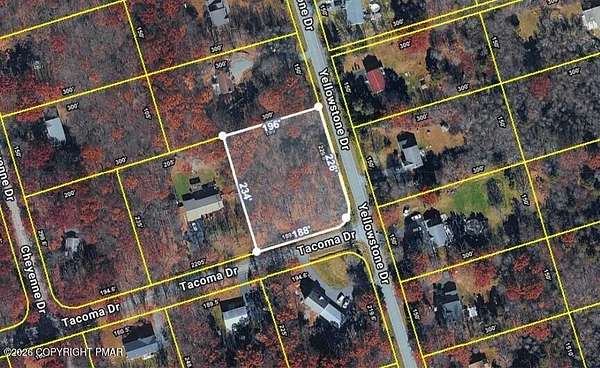 1 Acre of Residential Land for Sale in Blakeslee, Pennsylvania