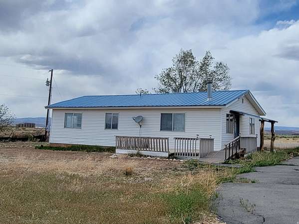 10.3 Acres of Land with Home for Sale in Duchesne, Utah