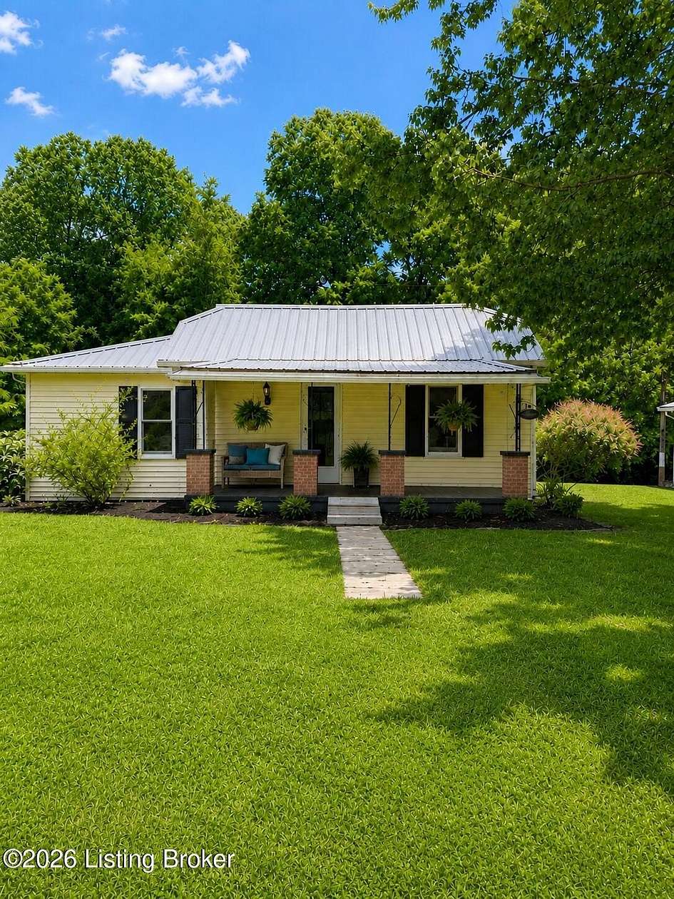 1.75 Acres of Land with Home for Sale in Waynesburg, Kentucky